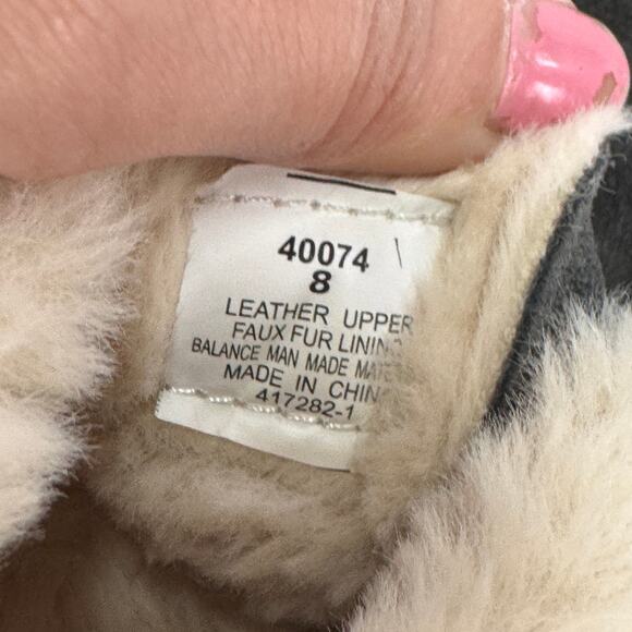 Minnetonka Loafers Womens 8 Grey Pile‎ Lined Slip On Leather Moccasins - Picture 3 of 8